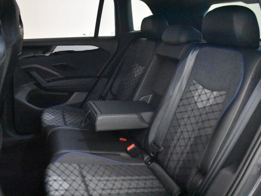 Volkswagen Tiguan R-Line Edition - eHybrid | 'App-Connect' draadloze smartphone integratie | Automatische afstandsr... ActivLease financial lease