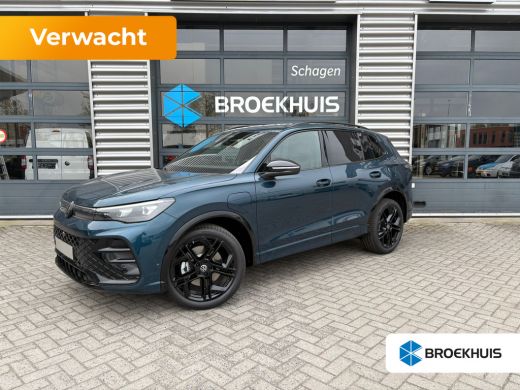 Volkswagen Tiguan R-Line Edition - eHybrid | 'App-Connect' draadloze smartphone integratie | Automatische afstandsr... ActivLease financial lease