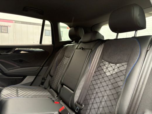 Volkswagen Tiguan R-Line Edition - eHybrid | 'App-Connect' draadloze smartphone integratie | Automatische afstandsr... ActivLease financial lease