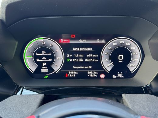 Audi A3 Sportback 40 204pk TFSI e S edition Trekhaak | Leder valcona rode stiksel | Achteruitrijcamera ActivLease financial lease