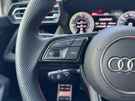 Audi A3 Sportback 40 204pk TFSI e S edition Trekhaak | Leder valcona rode stiksel | Achteruitrijcamera ActivLease financial lease