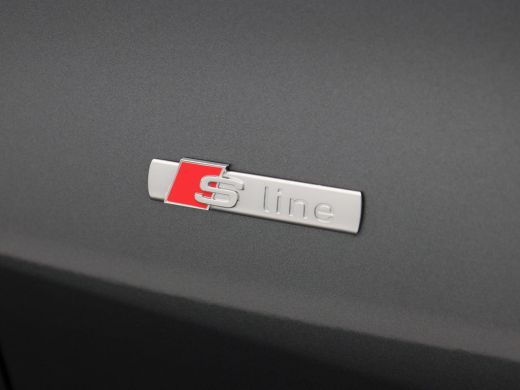 Audi A3 Sportback 45 TFSi e 272 Pk S-line Competition | Stoelverwarming | Trekhaak | Adaptive Cruise | Ca... ActivLease financial lease