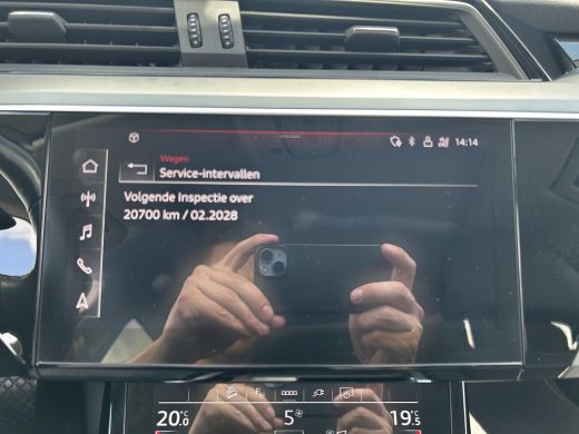 Audi e-tron 55 quattro Business edition Plus 95 kWh NL-AUTO | SOH 90%| PANODAK | LEDER ActivLease financial lease