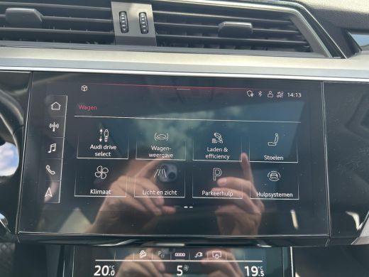Audi e-tron 55 quattro Business edition Plus 95 kWh NL-AUTO | SOH 90%| PANODAK | LEDER ActivLease financial lease