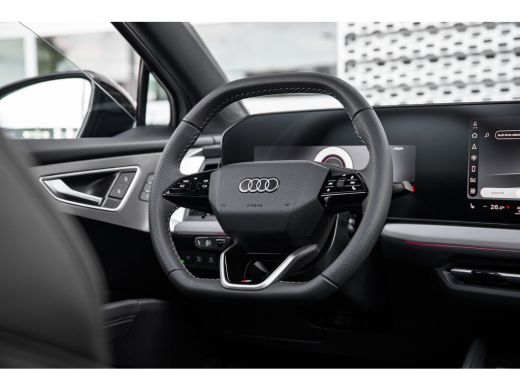 Audi Q4 e-tron S edition | 3-zone airconditioning | Achterklep, automatisch bedienbaar | Achteruitrijcamera ActivLease financial lease