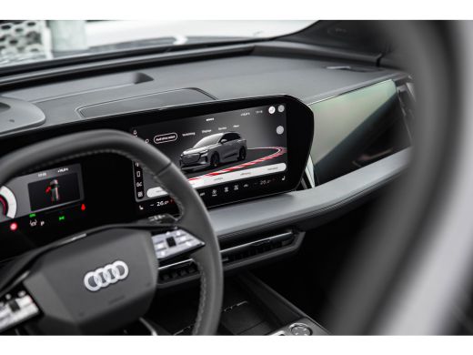 Audi Q4 e-tron S edition | 3-zone airconditioning | Achterklep, automatisch bedienbaar | Achteruitrijcamera ActivLease financial lease