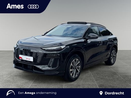 Audi Q6 e-tron S edition quattro 100 kWh 429pk Winterpakket | 360 Area view camera | Glazen panoramadak ActivLease financial lease