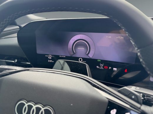 Audi Q6 e-tron S edition quattro 100 kWh 429pk Winterpakket | 360 Area view camera | Glazen panoramadak ActivLease financial lease