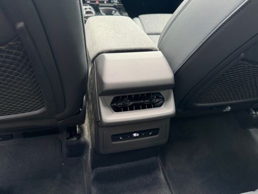 Audi Q6 e-tron S edition quattro 100 kWh 429pk Winterpakket | 360 Area view camera | Glazen panoramadak ActivLease financial lease