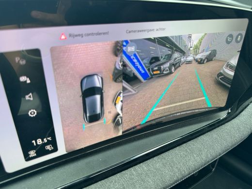 Audi Q6 e-tron S edition quattro 100 kWh 429pk Winterpakket | 360 Area view camera | Glazen panoramadak ActivLease financial lease