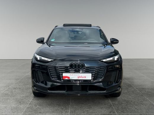 Audi Q6 e-tron S edition quattro 100 kWh 429pk Winterpakket | 360 Area view camera | Glazen panoramadak ActivLease financial lease