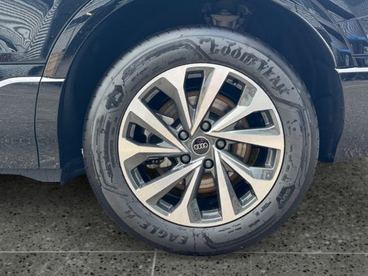 Audi Q6 e-tron S edition quattro 100 kWh 429pk Winterpakket | 360 Area view camera | Glazen panoramadak ActivLease financial lease