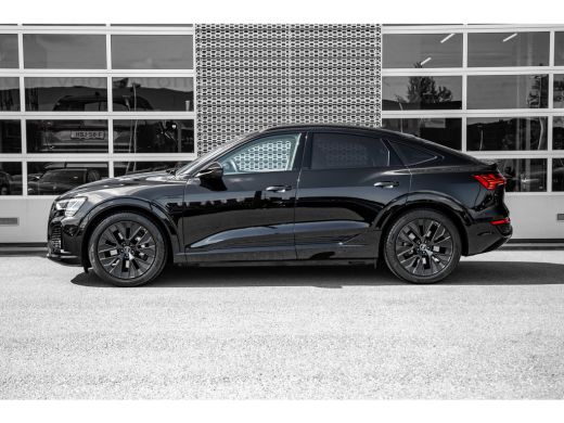 Audi Q8 Sportback e-tron 55 quattro S line | Massage | Luchtvering | Panoramadak | Stoelventilatie | 360 Camera | ActivLease financial lease