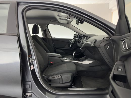 BMW 1 Serie 116d (INCL.BTW) *NAVI-FULLMAP | COMFORT-SEATS | DAB+ | ECC | PDC | CRUISE | 16''ALU* ActivLease financial lease
