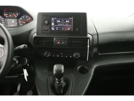 Citroën Berlingo Peugeot Partner 1.2 PureTech 111PK | BENZINE | Airco | Cruise | Elektrpakket ActivLease financial lease