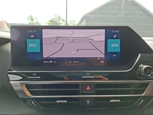 Citroën &euml;-C4 Shine 50 kWh | Achterbank in delen neerklapbaar | Achterbank met armsteun en skiluik | Achteropko... ActivLease financial lease