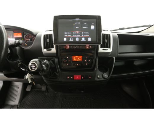 Citroën Jumper Peugeot Boxer 2.2 BlueHDi 165PK L2H1 | Airco | Cruise | Camera | 3 Zits | Trekhaak | Carplay ActivLease financial lease