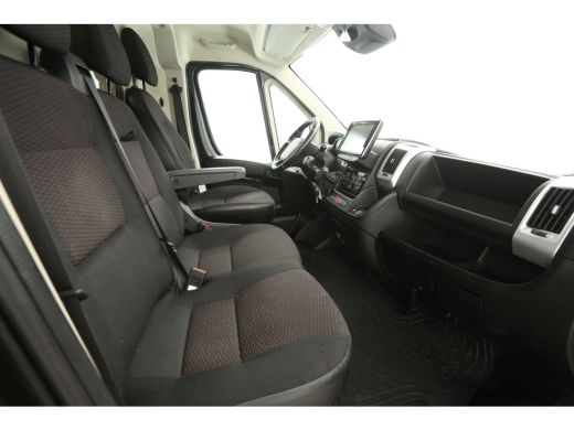Citroën Jumper Peugeot Boxer 2.2 BlueHDi 165PK L2H1 | Airco | Cruise | Camera | 3 Zits | Trekhaak | Carplay ActivLease financial lease