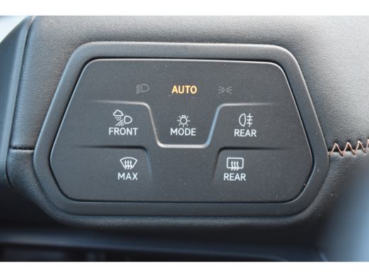 CUPRA Born 62kWh Impulse 204PK | Warmtepomp | BeatsAudio | Cargo pakket | Verwarmbaar stuurwiel ActivLease financial lease