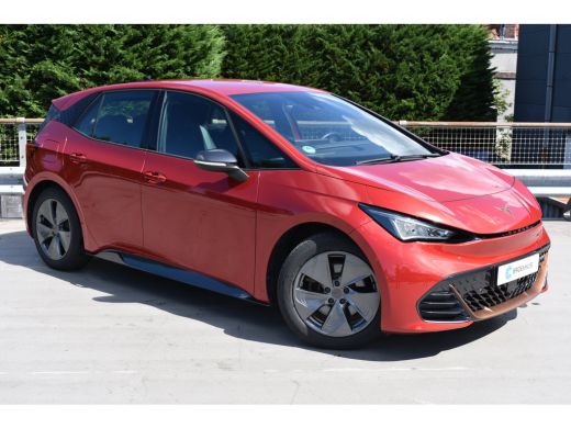 CUPRA Born 62kWh Impulse 204PK | Warmtepomp | BeatsAudio | Cargo pakket | Verwarmbaar stuurwiel ActivLease financial lease