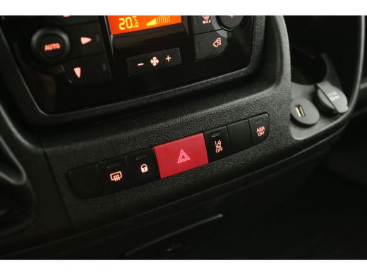 Fiat Ducato Peugeot Boxer 2.2 BlueHDi 165PK L2H1 | Airco | Cruise | Camera | 3 Zits | Trekhaak | Carplay ActivLease financial lease