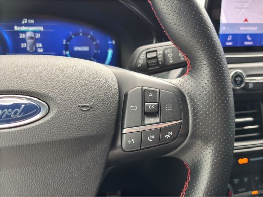 Ford Focus Wagon 1.0 Hybrid ST Line X 155pk | Winter Pack | Camera | Cruise Control | Apple Carplay | Elek. ... ActivLease financial lease