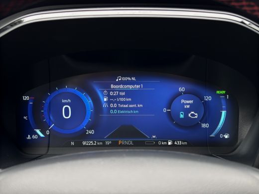 Ford Kuga 2.5 PHEV ST-Line | Org. NL | Camera | Apple Carplay | Cruise Control | Camera | Navigatie ActivLease financial lease