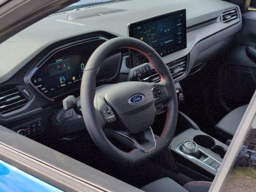 Ford Kuga Plug-In Hybrid ST-Line X | 360 camera | AGR gecertificeerd 12 weg verstelbare bestuurderstoel | A... ActivLease financial lease