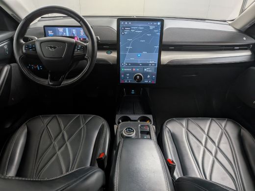 Ford Mustang Mach-E Mach-E Extended RWD 98 kWh | SOH 100%! | Trekhaak (afneembaar) | Voorstoelen verwarmd | Parkeerse... ActivLease financial lease