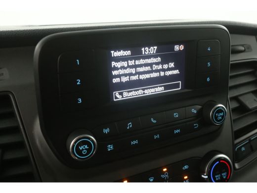 Ford Transit Custom 2.0 TDCI L2H1 | Airco | Camera | Cruise | 3 Zits | Trekhaak | 2xSchuifdeur | Parkeersens. ActivLease financial lease