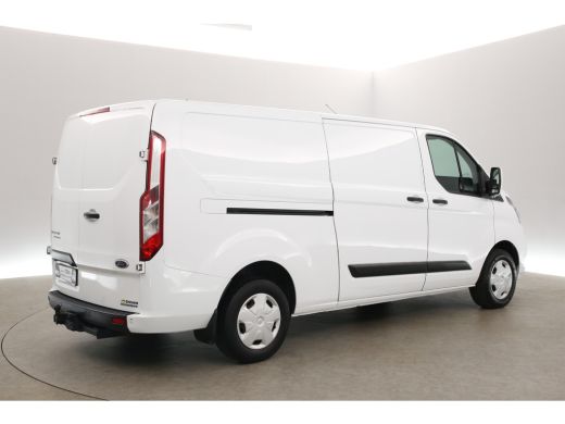 Ford Transit Custom 2.0 TDCI L2H1 | Airco | Camera | Cruise | 3 Zits | Trekhaak | 2xSchuifdeur | Parkeersens. ActivLease financial lease