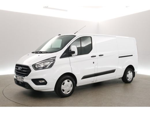 Ford Transit Custom 2.0 TDCI L2H1 | Airco | Camera | Cruise | 3 Zits | Trekhaak | 2xSchuifdeur | Parkeersens. ActivLease financial lease