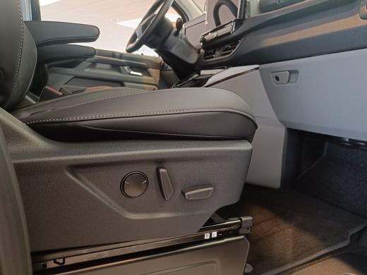 Ford Transit Custom Tourneo 340 2.5 PHEV L2H1 Titanium X ActivLease financial lease
