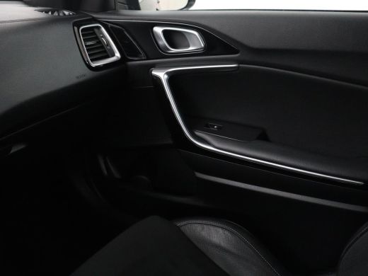 Kia Ceed Sportswagon 1.5 T-GDi GT-Line Business Edition | Leder/ alcantara | Stuur/stoel verwarming | Carplay | Camera... ActivLease financial lease