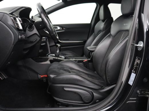 Kia Ceed Sportswagon 1.5 T-GDi GT-Line Business Edition | Leder/ alcantara | Stuur/stoel verwarming | Carplay | Camera... ActivLease financial lease