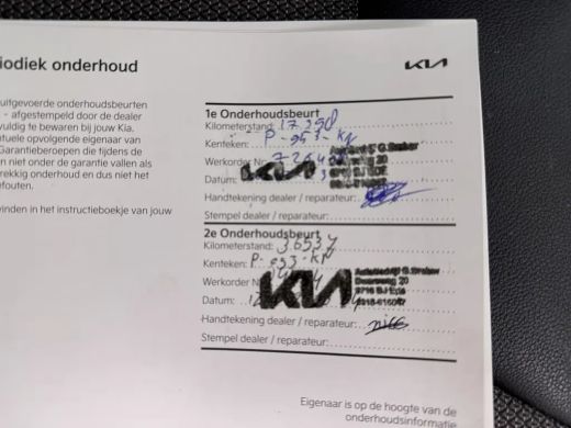 Kia e-Niro DynamicPlusLine 64 kWh | schuif-/kanteldak | Stuurwiel- Voorstoelen verwarmd | Parkeersensoren | ... ActivLease financial lease