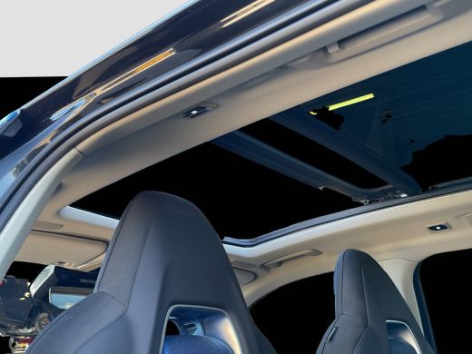 Lynk & Co 01 1.5 261PK | Org. NL | BTW Auto | Pano | Memory | Adap. Cruise ActivLease financial lease