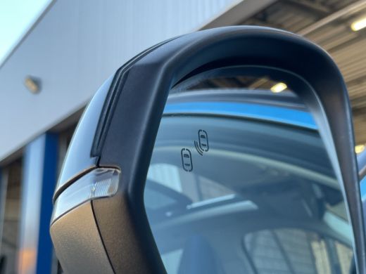 Lynk & Co 01 1.5 261PK | Org. NL | BTW Auto | Pano | Memory | Adap. Cruise ActivLease financial lease