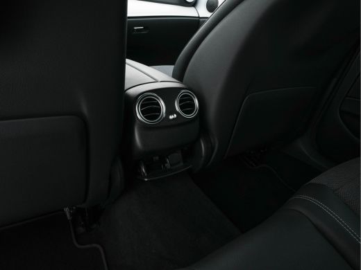 Mercedes-Benz E-Klasse 300 de Exclusive Line (Plug-in) (INCL.BTW) Aut. *LEATHER-FABRIC | FULL-LED | AMBIENTLIGHT | CAMER... ActivLease financial lease
