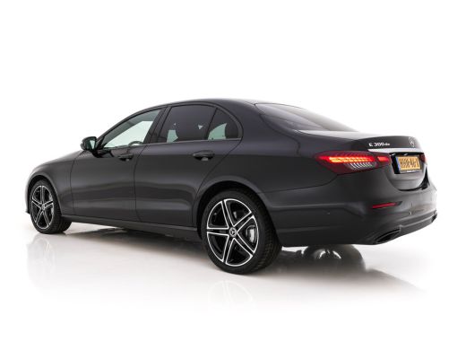 Mercedes-Benz E-Klasse 300 de Exclusive Line (Plug-in) (INCL.BTW) Aut. *LEATHER-FABRIC | FULL-LED | AMBIENTLIGHT | CAMER... ActivLease financial lease