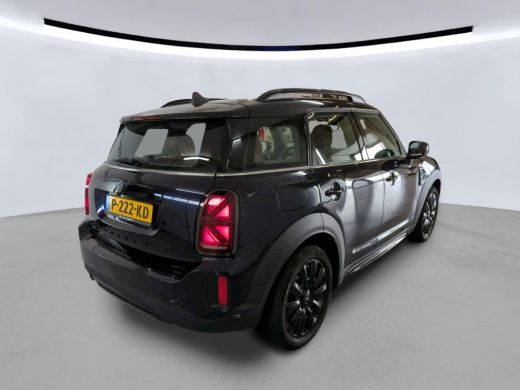 Mini Countryman 1.5 Cooper Business Edition NL-AUTO | LEDER | CAMERA ActivLease financial lease