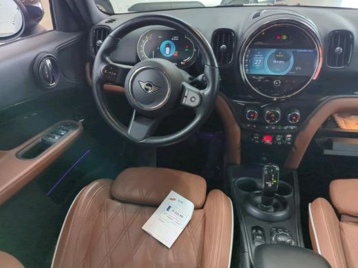 Mini Countryman 1.5 Cooper Business Edition NL-AUTO | LEDER | CAMERA ActivLease financial lease