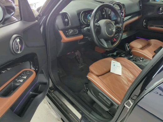 Mini Countryman 1.5 Cooper Business Edition NL-AUTO | LEDER | CAMERA ActivLease financial lease