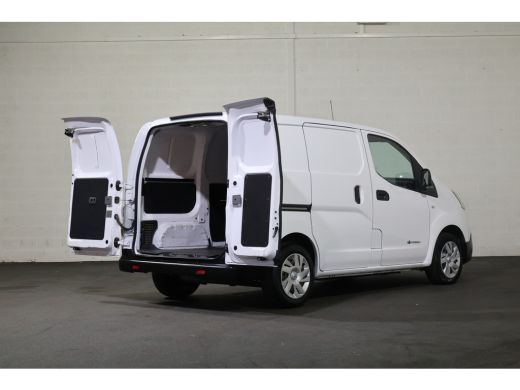Nissan e-NV200 Business 40 kWh ActivLease financial lease
