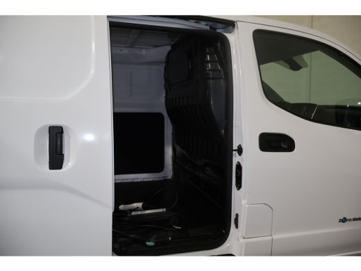 Nissan e-NV200 Business 40 kWh ActivLease financial lease