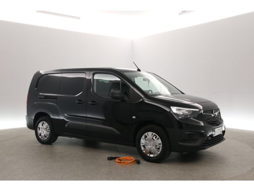 Opel Combo Elektrisch 50 kWh L2 | Snelladen | SOH 93% | 3 Zits | Airco | Cruise | Carplay | Navi | Parkeersens. ActivLease financial lease