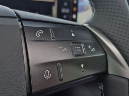 Opel Grandland 1.6 Turbo Plug-in-Hybrid GS Panoramadak | Trekhaak afneembaar | Keyless entry en start | LMV 19 i... ActivLease financial lease