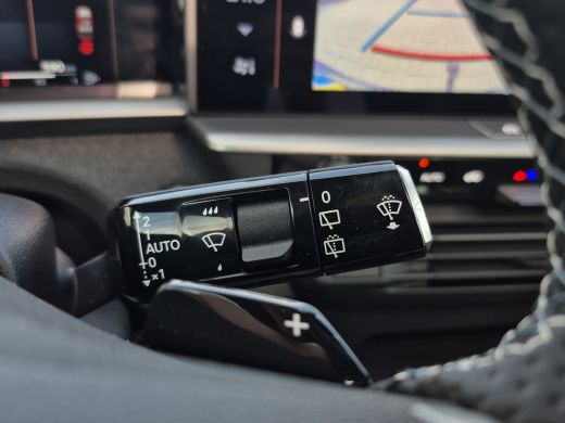 Opel Grandland 1.6 Turbo Plug-in-Hybrid GS Panoramadak | Trekhaak afneembaar | Keyless entry en start | LMV 19 i... ActivLease financial lease