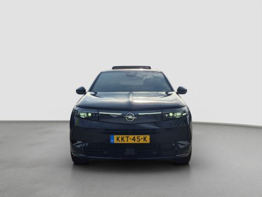 Opel Grandland 1.6 Turbo Plug-in-Hybrid GS Panoramadak | Trekhaak afneembaar | Keyless entry en start | LMV 19 i... ActivLease financial lease