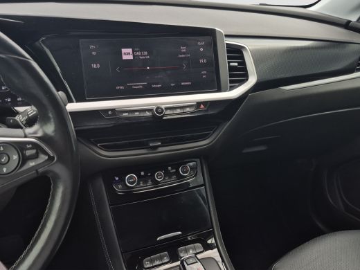 Opel Grandland 1.6 Turbo Plug-In Hybrid Ultimate | Lederen bekleding | Apple carplay en Android auto | Adaptive ... ActivLease financial lease